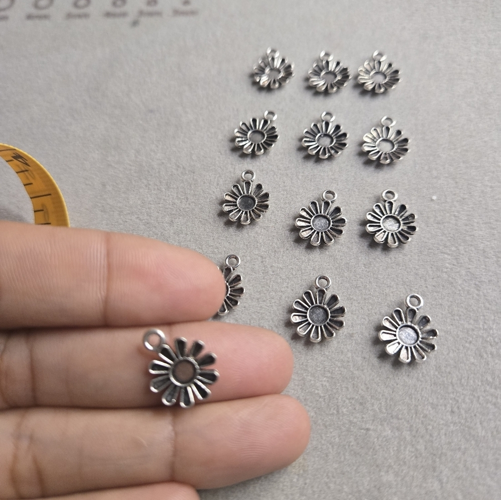 Pewter  charms - Picture 2 of 4